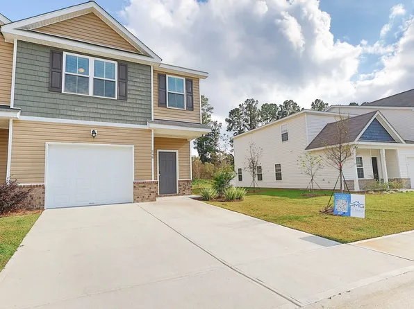 570 Governor Treutlen Cir, Pooler, GA 31322
