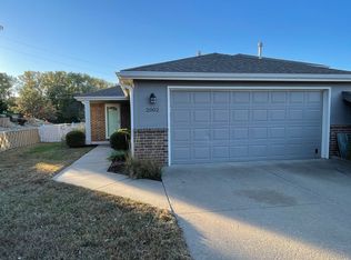 2002 Estella Dr, Manhattan, KS 66503