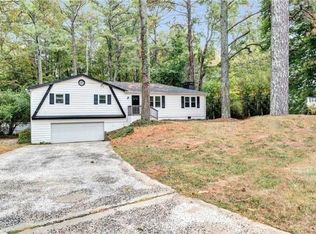 2891 Dara Dr, Marietta, GA 30066