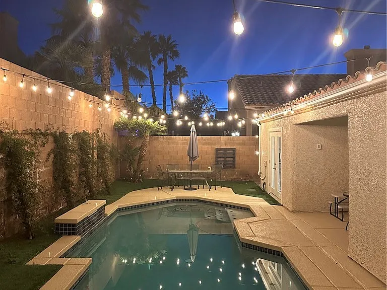 1515 Emerald Peak Ave — Photo 29