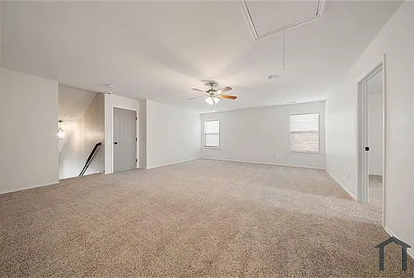10449 Hideaway Trl — Photo 8