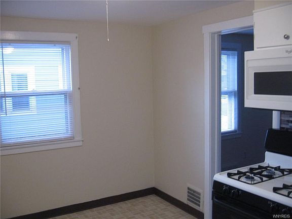 4th image of 278 W Girard Blvd