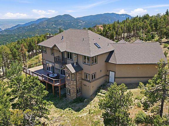 3rd image of 800 Divide View Dr