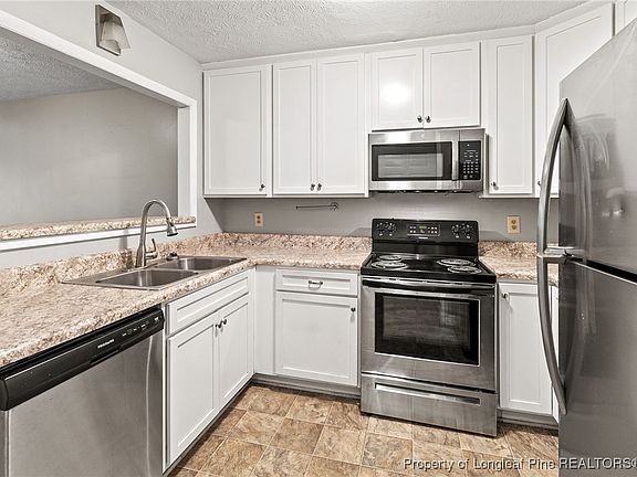 4th image of 1190 Wrenwood Ct