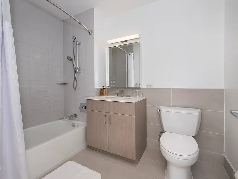 6155 Junction Blvd #11Q — Photo 5