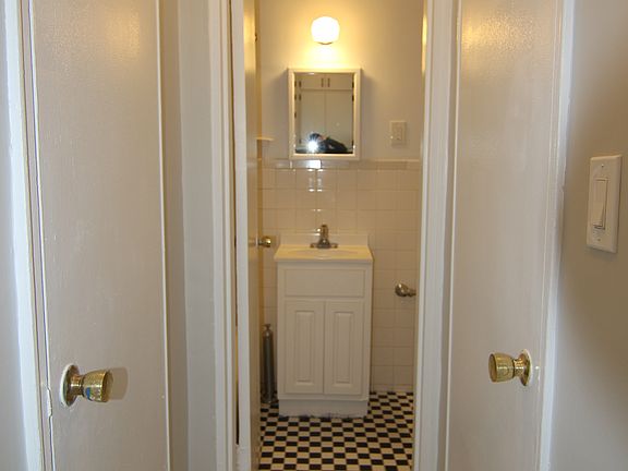 2nd image of 4020 69th St APT 3E