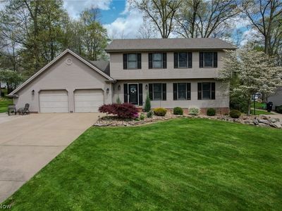 5890 Sharon Dr, Youngstown, OH, 44512