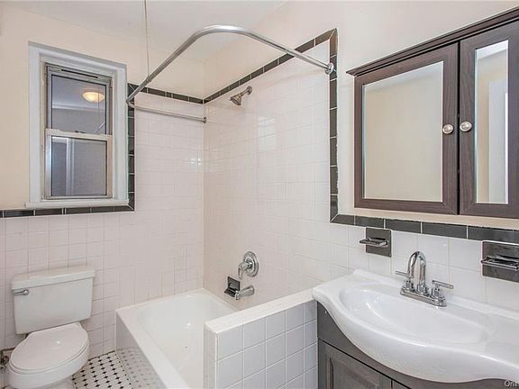5th image of 1 S Broadway APT 2A