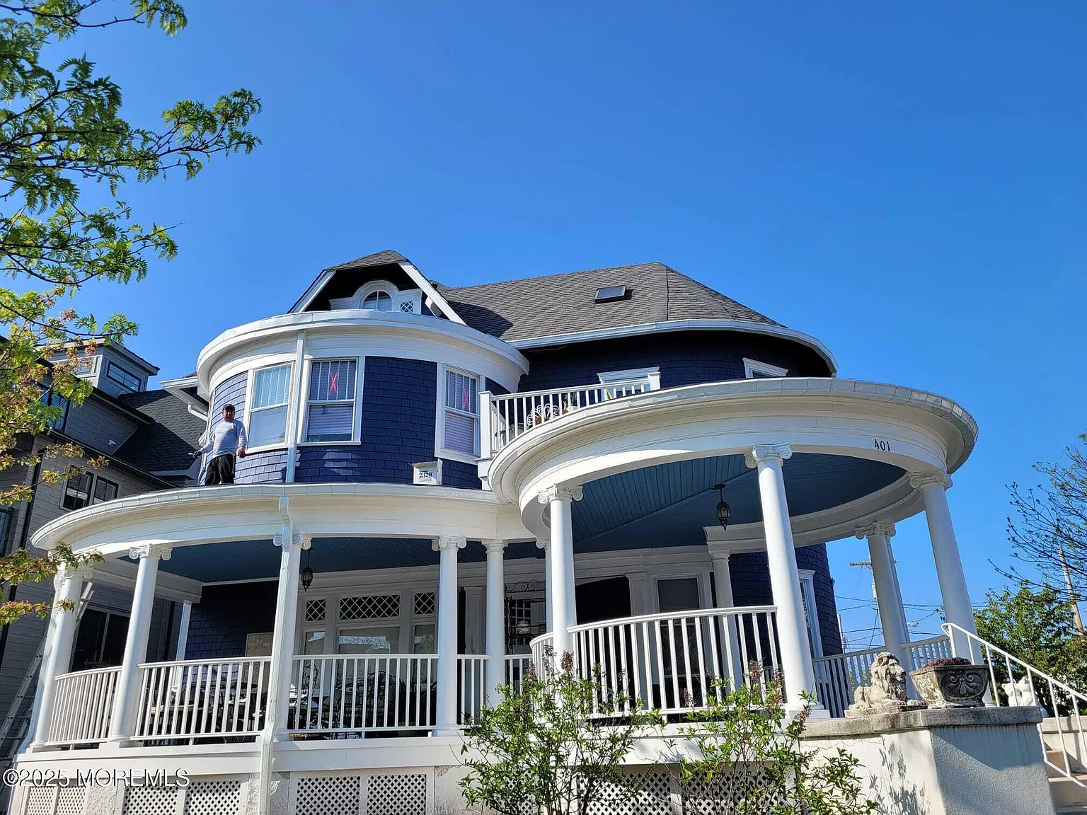 1 bed, $2,100 — Photo 1