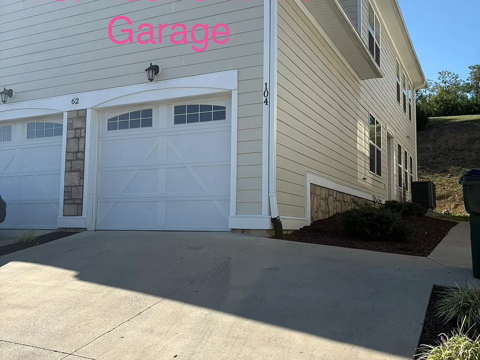 62 Windgate Cir #104