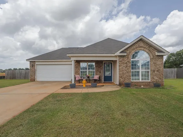 101 Lavendar Ln, Perry, GA 31069