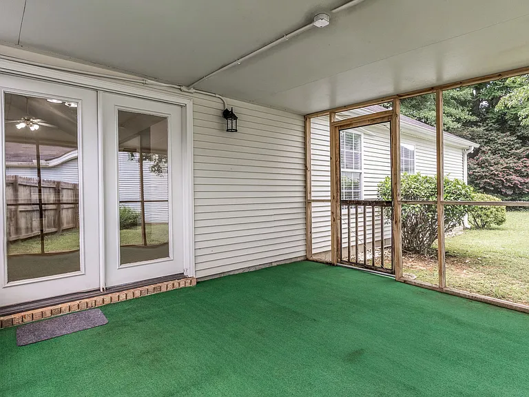 2445 Meadowlark Ln — Photo 26
