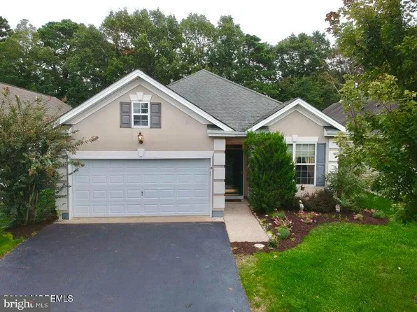 44 Marlow Dr, Jackson, NJ 08527