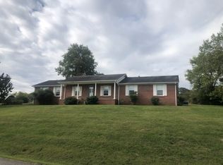 112 Gimlet Rd, Fayetteville, TN 37334