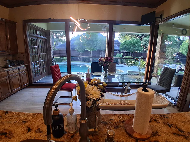 100 Sewell Ct — Photo 3