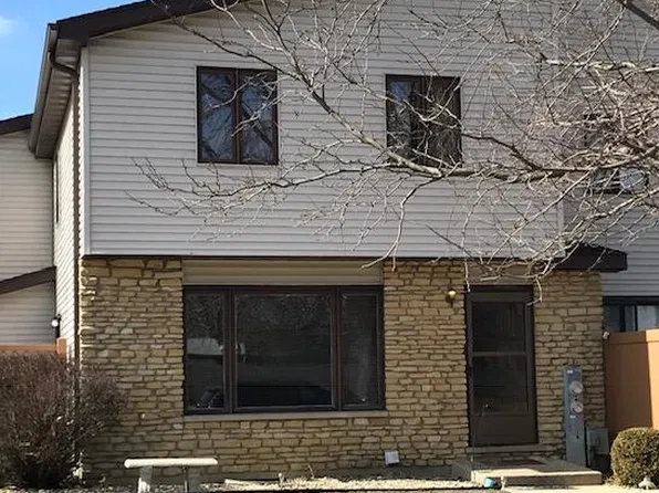 235 E Woodlawn Rd, New Lenox, IL 60451