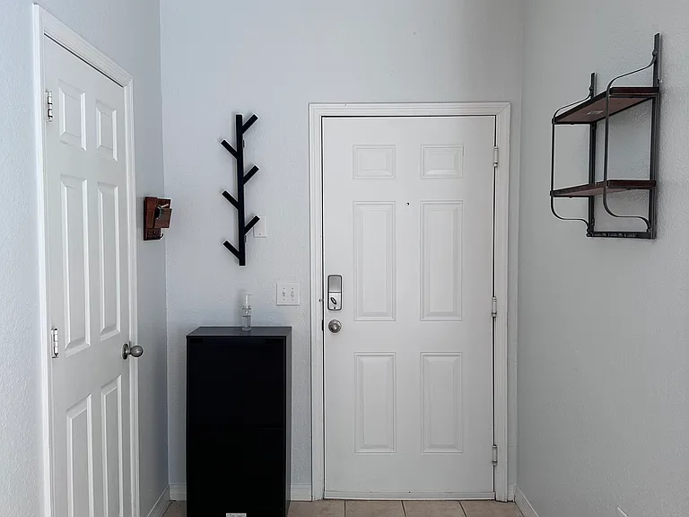 Entry way