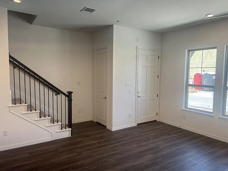 4512 Ward St — Photo 26