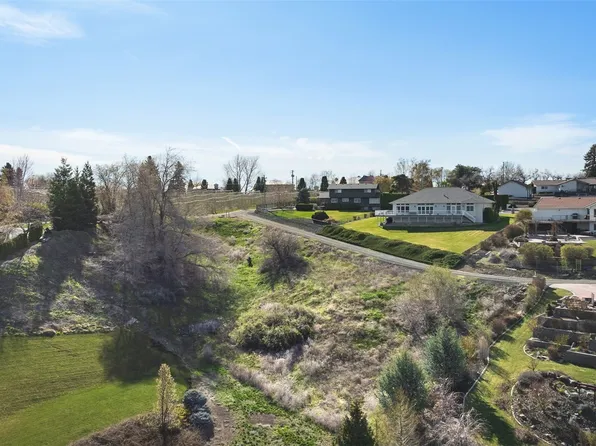 0 NKA Scenic Drive, Yakima, WA 98908