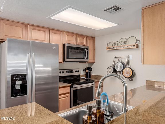 5th image of 101 S Players Club Dr APT 20202