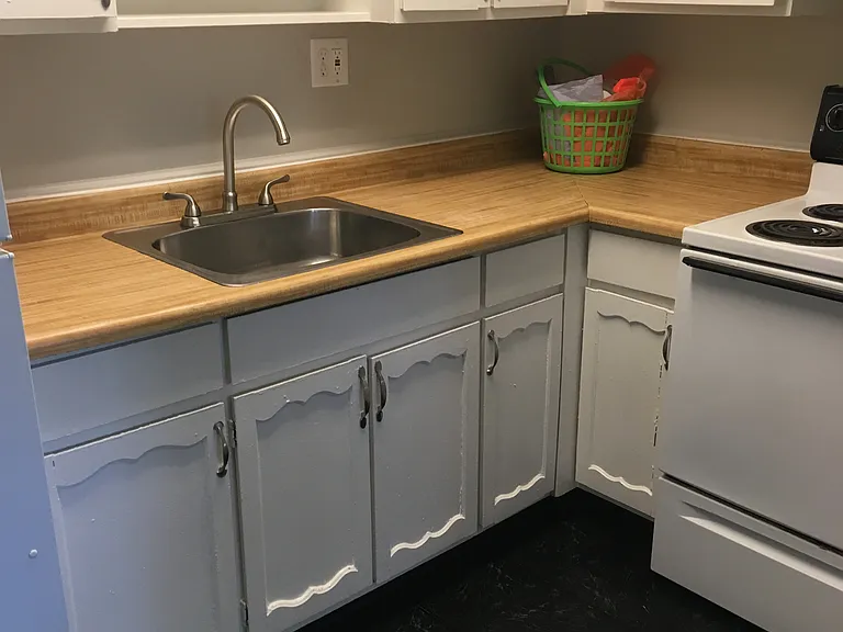 Valley York Apartments — Photo 34