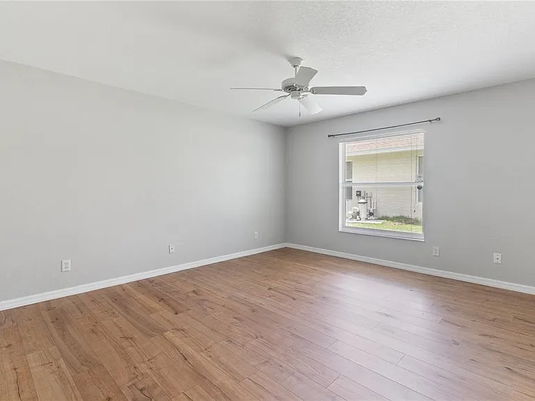 2745 Nellie Ln — Photo 21