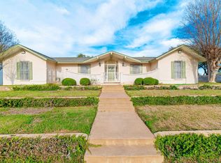 21 Granada Cir, Laredo, TX 78041