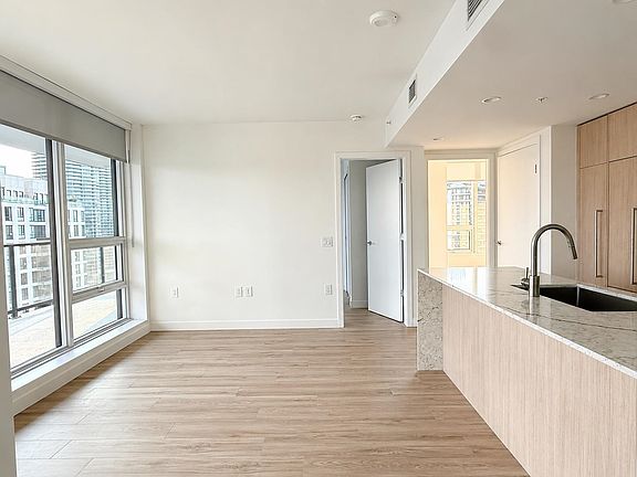 5th image of 2135 Springer Ave #2008