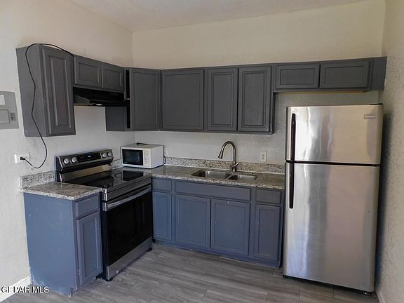 4th image of 3101 Pera Ave #1
