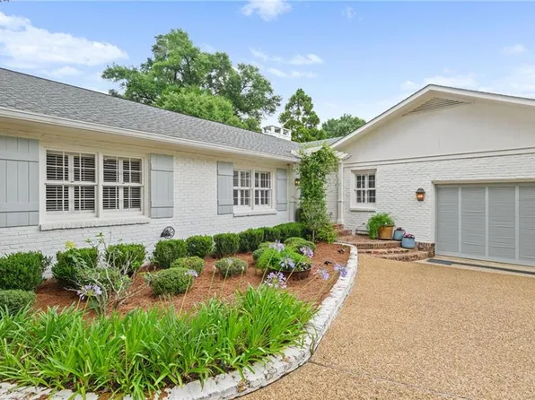 13 Wimbledon Dr E, Mobile, AL 36608