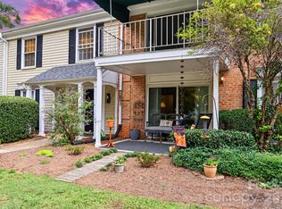 8303 Meadow Lakes Dr, Charlotte, NC 28210