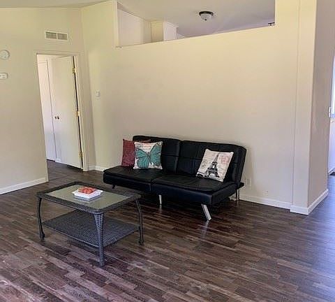 3rd image of 15235 McIntosh Valley Ln SE
