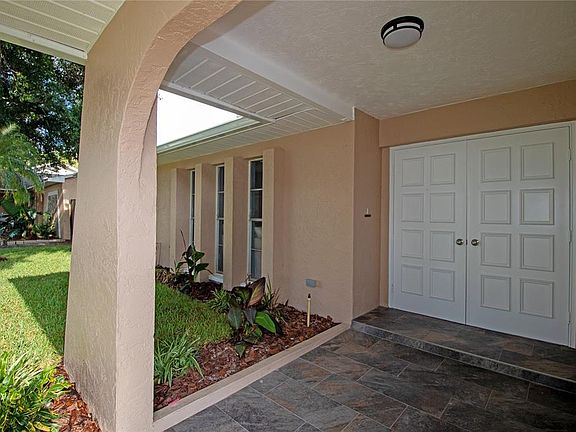 3rd image of 8609 Pinetree Dr S