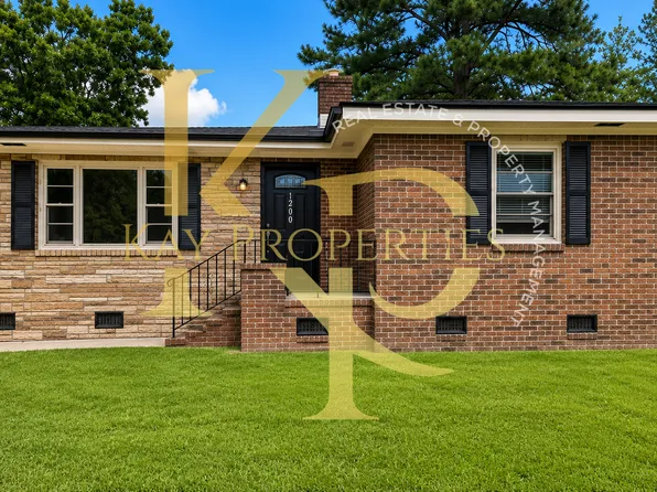 1200 E Holly St, Rocky Mount, NC 27801