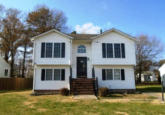 1st image of 1021 Tall Grass Ct