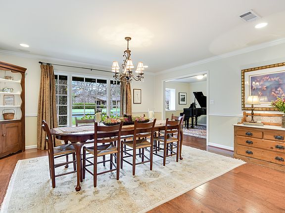 5th image of 4104 N Hills Dr