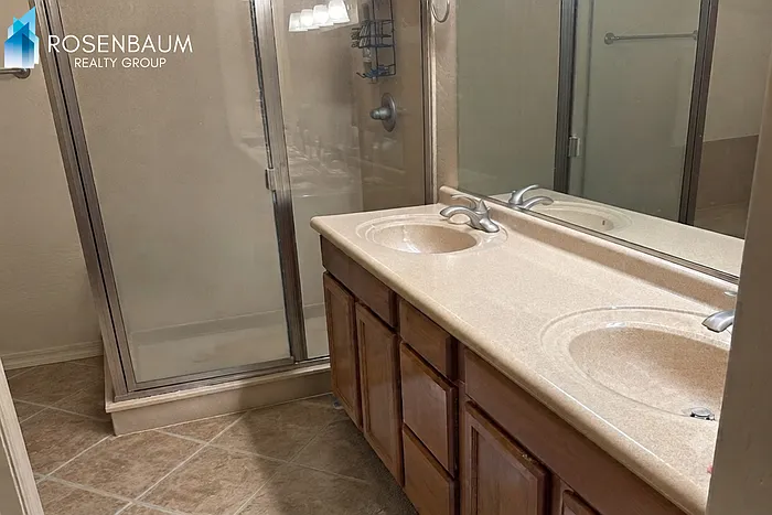 1263 Crown Ridge Dr — Photo 7