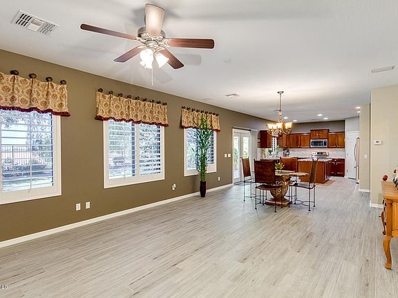 4th image of 8422 S 56th Ln