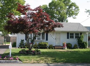 2429 Minerva St, Point Pleasant Beach, NJ 08742