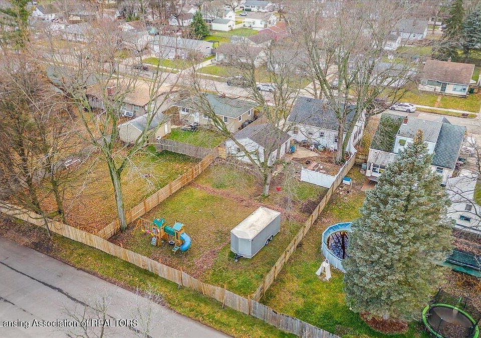 3419 Palmer St, Lansing, MI 48910 Zillow