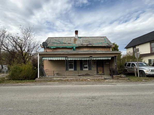 1013 Maple Ave, West Alexander, PA 15376