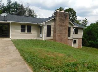 276 Oak Park Dr, Clyde, NC 28721