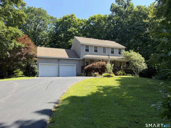 34 Cross Road, Chaplin, CT 06235