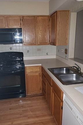 4th image of 11453 Enterprise Dr Unit 1