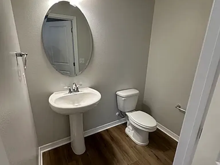 15965 Grafton Way — Photo 14
