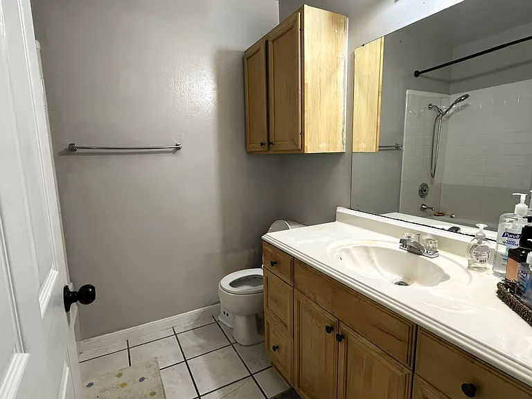 708 Creek St — Photo 13