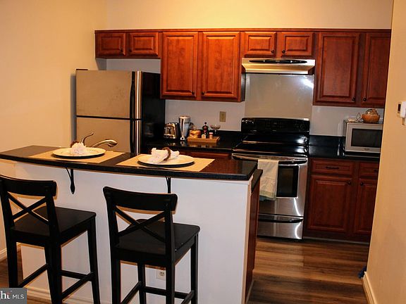 4th image of 12152 Penderview Ter APT 1303