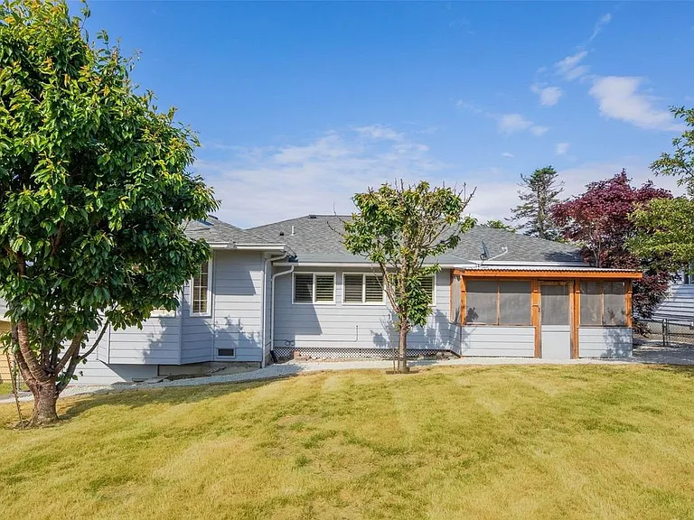 1486 SE Camano Dr — Photo 24