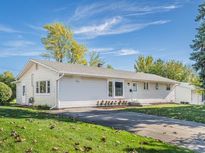 403 Arrowhead Trl, Carol Stream, IL, 60188