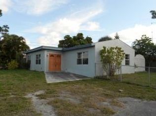 4940 Bonanza Dr, Lake Worth, FL 33467